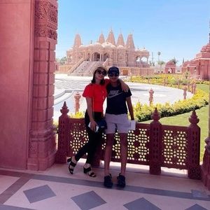 Meet your Posher, Srey